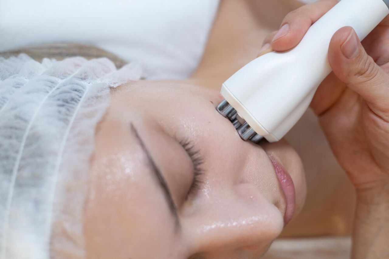 Θεραπεία Προσώπου & Σώματος Venus Legacy ™